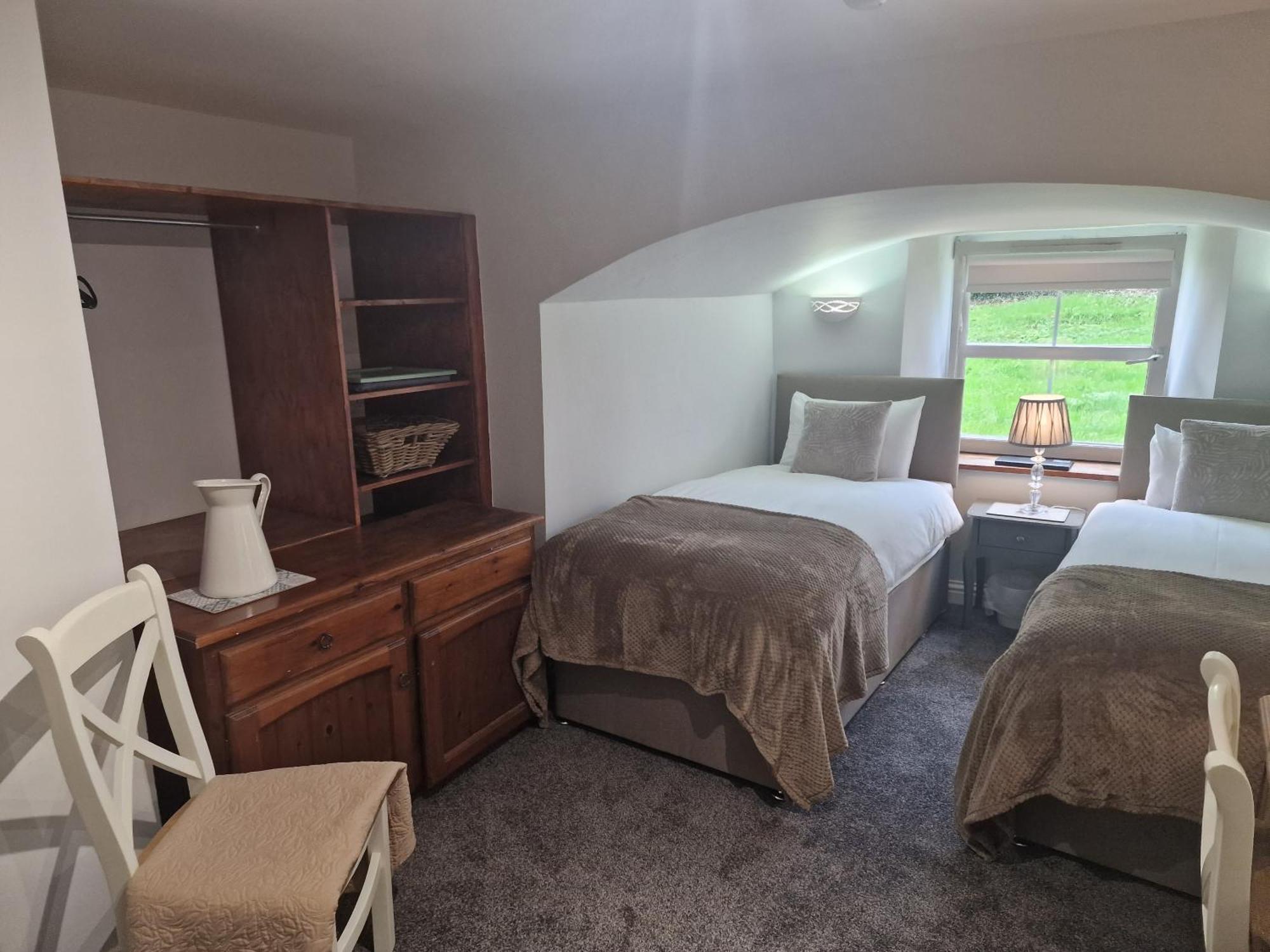 Teviotside Travel Inn Ltd Hawick Eksteriør billede